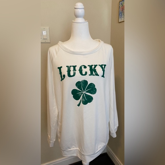 St Patrick’s Day long sleeve Women’s Md Shirt - Picture 5 of 6